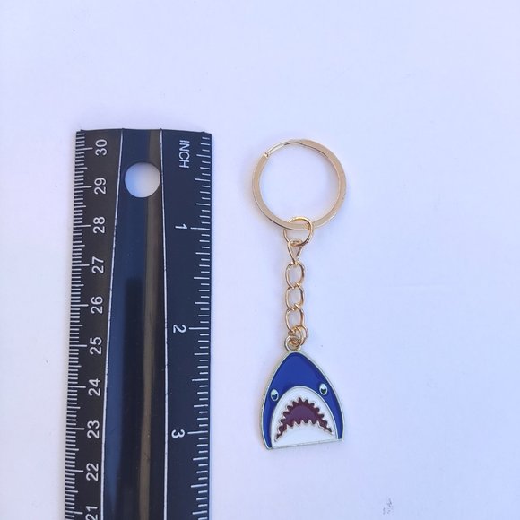 Jaws Keychain - Picture 6 of 6